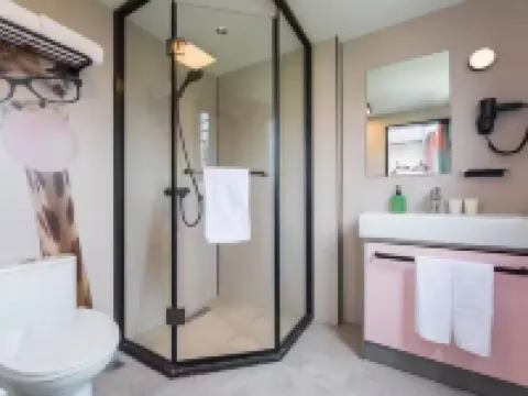 Haiyou Hotel (Fuyang Funing Bus Terminal) Hotels in Suining