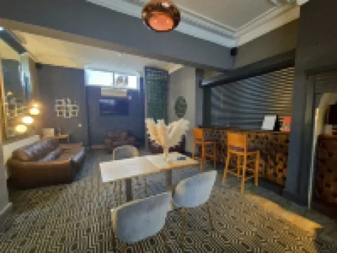 OYO Ivy Hotel