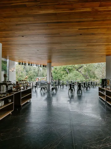 รูปภาพของขนอมสเตชั่น 549