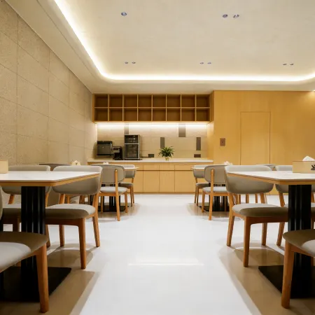 Xingyue Zhixuan Hotel (Weifang Olympic Sports Center Gudejin)