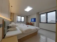 TuyuHomestay - Airport Shuttle