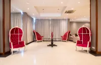 Oak Ray Regency - วิวภูเขา