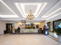 Ling Shang Hotel (Yiwu International Trade City)