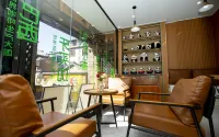 Qianfu Homestay (Huize Ancient Town)