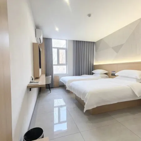 Alar Yijin Hotel (Tarim University Huijia Times Square)