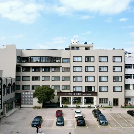 LANCY HOTEL