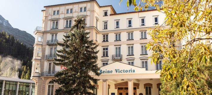 Hotel Reine Victoria Отели в г. Санкт-Мориц