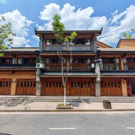 全朵花園酒店(撫仙湖廣龍小鎮店)