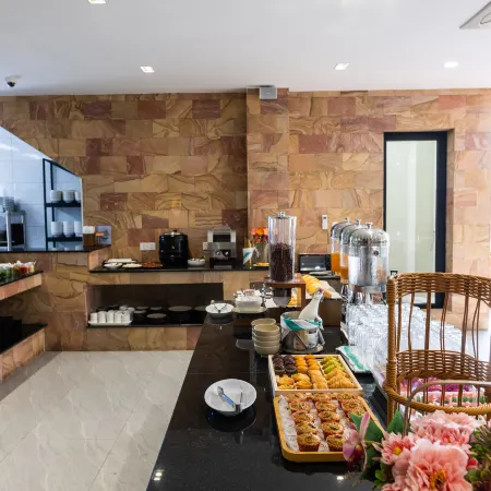 Amana Hotel Phnom Penh