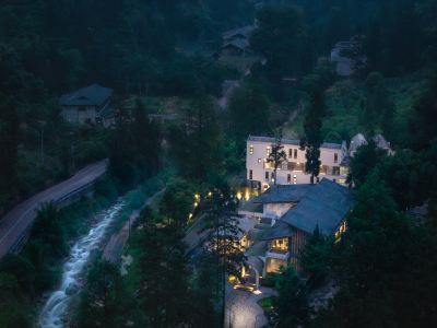 Xikang Senye Homestay (Bifengxia Town)