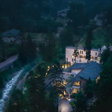 Xikang Senye Homestay (Bifengxia Town)