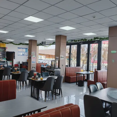 Mangya Lenghu Interstellar Tribe Hotel