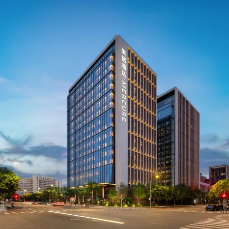 Mercure Beijing South Railway Station