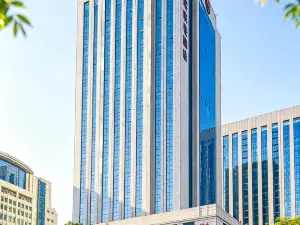 Sheraton Grand Zhengzhou Hotel