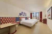 Ni Hao Hotel (Shenyang Zhongjie Imperial Palace Liu Laogen Grand Stage) - Balkoner