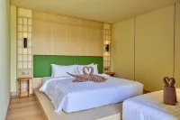 Grand Luxcamp Soebi Farm Cikole by Horison - غرفة مطلة على الجبل