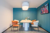 Jinjiang Hotel (Zoige County Beishang Plaza) - parking