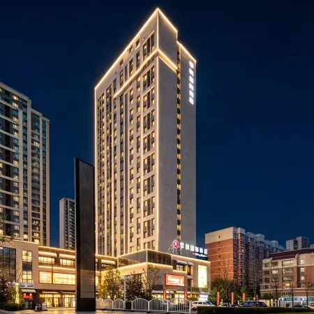 Jifeng International Hotel (Urumqi Youhao Road Business District Branch)