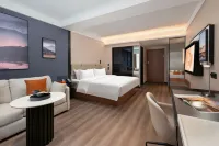 Juyi Hotel (Shenzhen Universiade Center Longcheng Park Subway Station) - 2-Star
