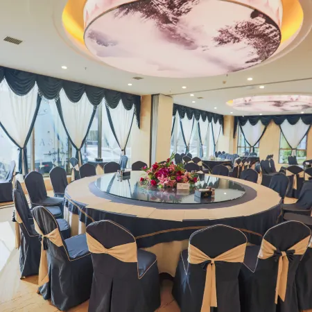 Tongxin Hotel