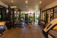 Hotel Lumen - A Garden of Lights - Gym