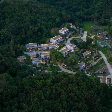 Xiaoyin In Green Secret Resort，Maluan Mountain Shenzhen