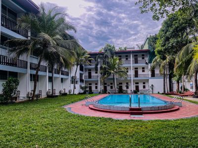 Acme Grand Hotel