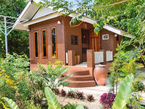 Bansuan Banjong Akkson - Guest houses