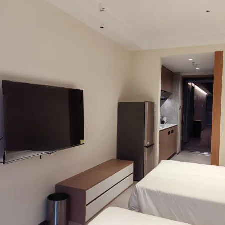 Longqi Sunshine Resort Hotel (Ledong Station) Hotels in Ledong Li Autonomous County