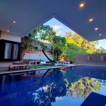 ANTON'S LOFT RESORT HOTEL PANSOL