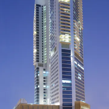 La Suite Dubai Hotel & Apartments Отели рядом с достопримечательностью «Район Дубай-Нолидж-Виллидж»