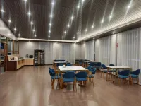 Yuefeng Yunju Business Hotel