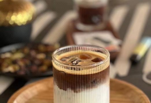 Floral Hotel· Wuxi Pan Art Hotel(Wuxi East Station) Hotel Overview