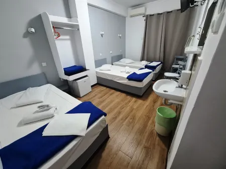 Sparta Team Hotel Отели рядом со станцией Omonia Railway Station