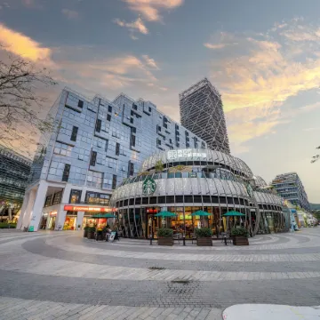 Xicheng Hotel (Shenzhen Longgang Tianan Cyber ​​City Huanggekeng Subway Station Branch) Отели рядом с достопримечательностью «Рынок 5 Союзов»