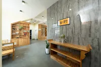 Tengchong XuShe holiday Villa