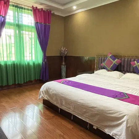Danba Qiumu Shiguang Rose Memory Homestay