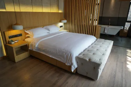 Backstep Hall Отели рядом с достопримечательностью «Fengyuzhen»