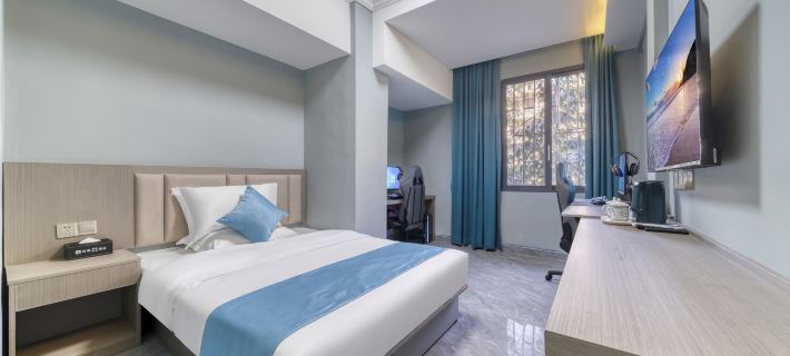 Lilian Business E-sports Hotel Hotels in Luzhou