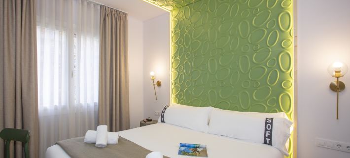 Casual Colours Barcelona Hotels in Barcelonès