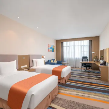 City Holiday Hotel  Guangzhou Baiyun Airport Renhe Metro Exit B