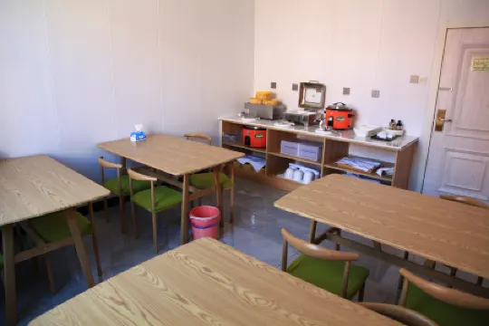 Zhongyang Xinsunguang Express Hotel