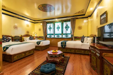 Lobbum Tsang Boutique Hotel Отели рядом с достопримечательностью «Chagpori»