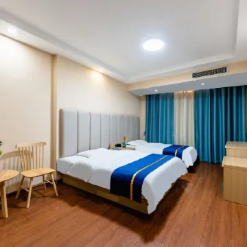 Towo Holiday Hotel (Leping Donghu Park)