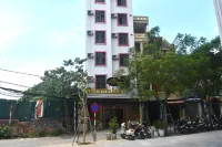 Thanh Hang Hotel Near Emerald My Dinh Отели рядом с достопримечательностью «Национальный стадион Ми Динь»