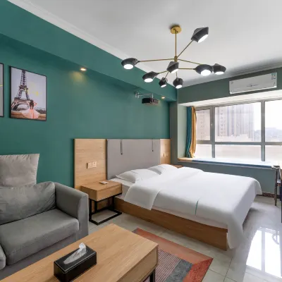 Xinya Boutique Homestay (Zhengzhou Henan University of Technology Subway Station) Hotels near Zhengzhou University