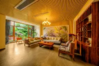 Ating Manjing. Boutique Holiday Villa