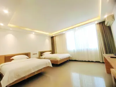 Kezhijia Farm Homestay (Lijiang Scenic Area) Hotels near Xiaoyaohu Sceneic Area