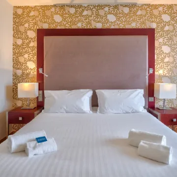 Clarion Paris CDG Airport