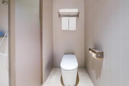 HanTing Hotel Отели рядом с достопримечательностью «Fengzhu Garden»